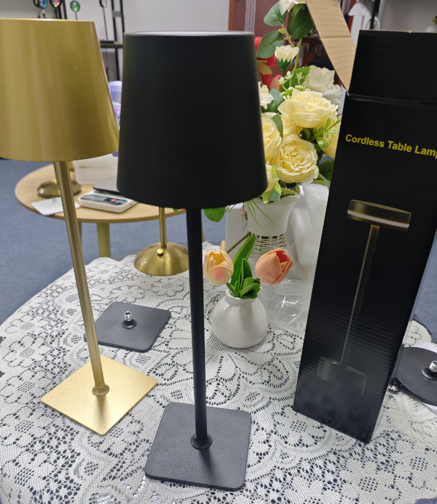 Square Base Cordless Table Lamp